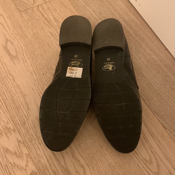 Black shiny loafers - Picture 2 of 2